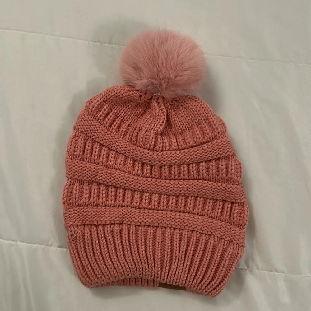 Cozy Beanie, Gloves, & Ear Warmer Bundle - Picture 3 of 13